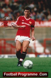 Manchester United Bryan Robson Autograph Signed Picture Man Utd