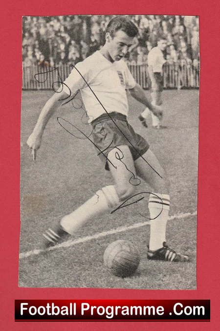 England Unidentified Footballer Help ? - Image 2