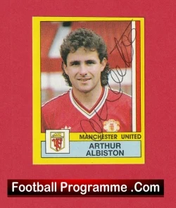 Manchester United Arthur Albiston Autograph Signed Panini Sticker Man Utd
