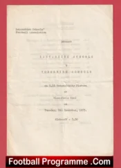 Lancashire v Yorkshire 1975 – Schoolboys Bloomfield Road Blackpool