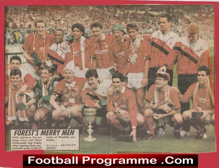 Nottingham Forest Football Club Multi Autographed Team Picture 1989 Cup Winners - Image 2