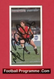 Manchester United Mark Hughes Autograph Signed Football Card Man Utd