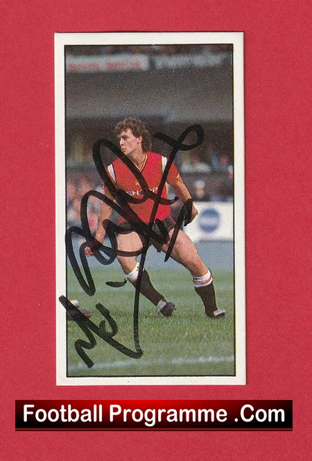 Manchester United Mark Hughes Autograph Signed Football Card Man Utd - Image 2