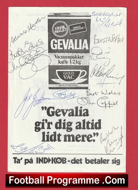 Aalborg v Manchester United 1979 - Multi Signed Autograph - Image 4