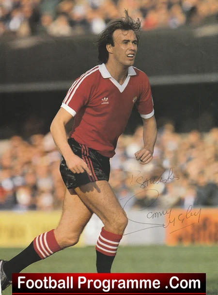 Manchester United Sammy McIlroy Autographed Signed Picture Man Utd - Image 2