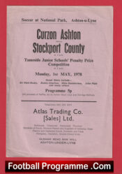 Curzon Ashton v Stockport County 1978 – Tameside + Matt Busby