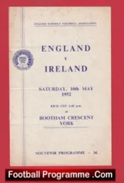 England v Ireland 1952 – Schoolboys Wilf McGuinness at York
