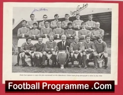 Manchester United Multi Autographed Signed Picture Man Utd 1960s - football memorabilia