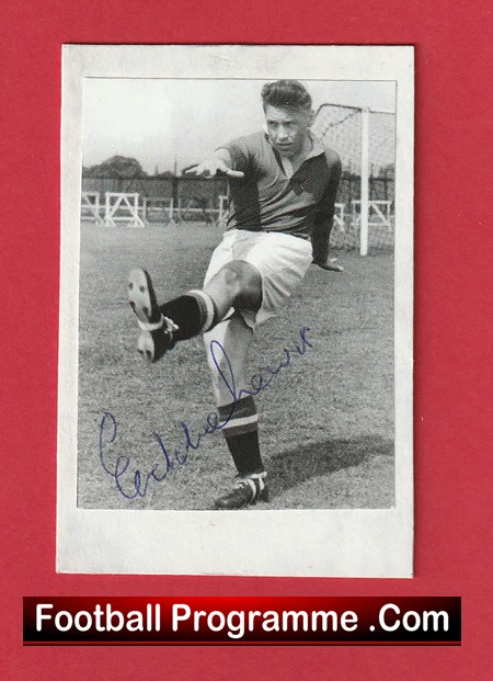 Manchester United Eddie Lewis Autograph Signed Picture 1950s - Image 2