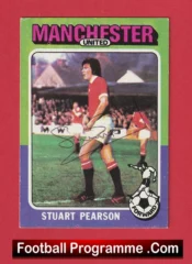 Manchester United Stuart Pearson Autograph Signed Football Card Man Utd