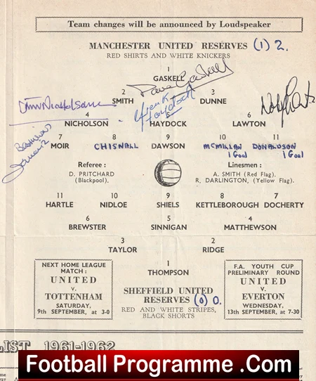Manchester United v Sheffield United 1961 - Reserves Multi Signed - Image 3