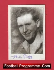 Manchester United Jimmy Pegg Autograph Signed Picture 1940s