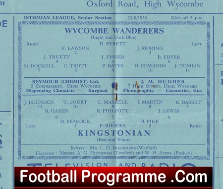 Wycombe Wanderers v Kingstonian 1958 - Image 3