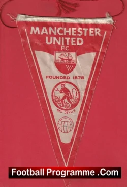 Manchester United Pennant Flag Man Utd 1970s