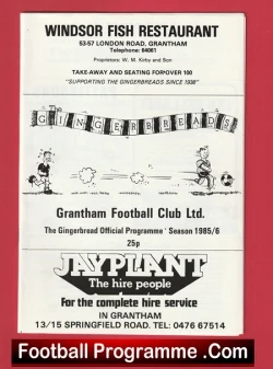 Grantham Town v Manchester United 1986 - Benefit Game V1 - football programme