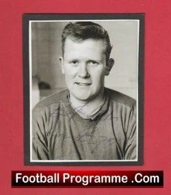 Manchester United Ronnie Briggs Autograph Signed Picture 1960s - football memorabilia