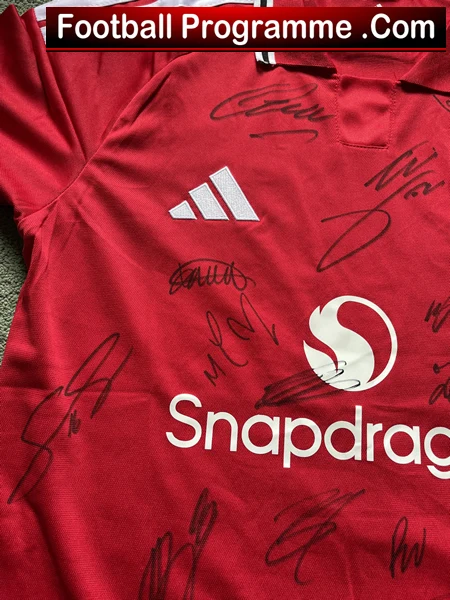 Manchester United Multi Autographed Signed Away Football Shirt 2026 - 2027 - Image 3