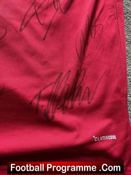 Manchester United Multi Autographed Signed Away Football Shirt 2026 - 2027 - Image 6