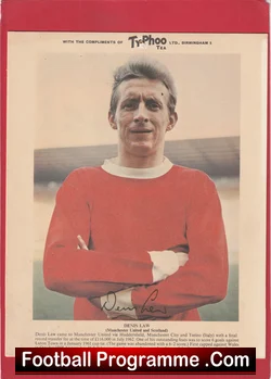 Manchester United Denis Law Typhoo Tea Picture Signed Man Utd - football memorabilia
