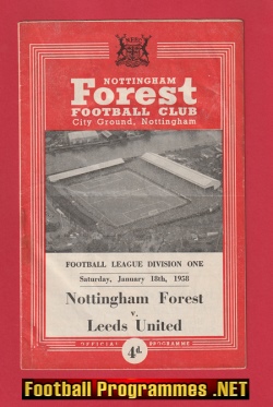 Nottingham Forest v Leeds United 1958 - Autographed SIGNED