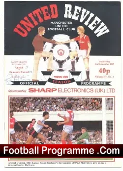 Manchester United v Newcastle United 1985 – Autographed Signed