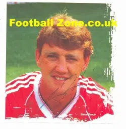 Manchester United Steve Bruce Autographed Picture