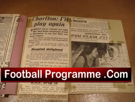 Manchester United Old Scrap Book Munich Disaster 1957 - 1958