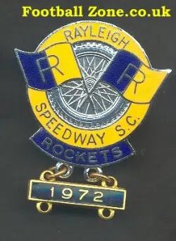 Rayleigh Speedway Badge 1972 + Year Bar