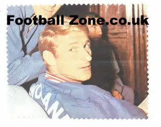 Liverpool Roger Hunt Autographed Picture