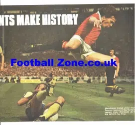 Manchester United Stuart Pearson Autographed Picture