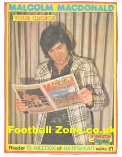 Newcastle United Malcolm Macdonald Autograph Picture 1970's