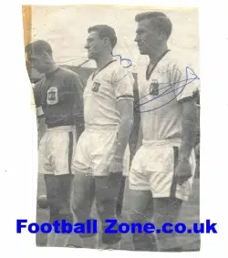 Manchester United Bobby Charlton Signed Autograph