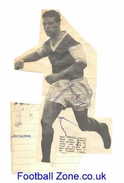West Ham United Noel Cantwell Autograph 1950's