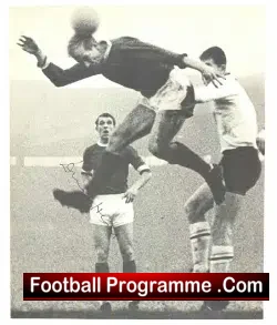 Manchester United David Herd Autograph