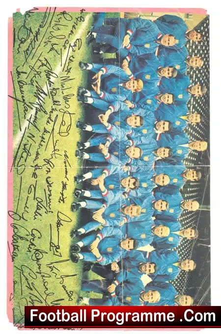 Manchester United Nobby Stiles + England Autographed 1966