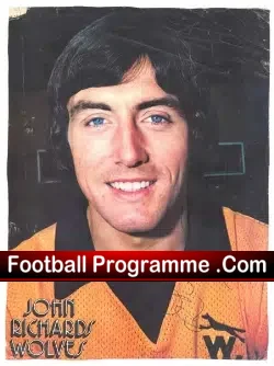 Wolves John Richards Autograph Picture 1970's - football memorabilia