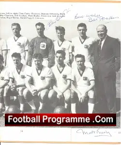 Manchester United Matt Busby + Charlton + Foulkes + Wood Signed