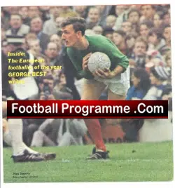 Manchester United Alex Stepney Signed Picture 1970 - football memorabilia