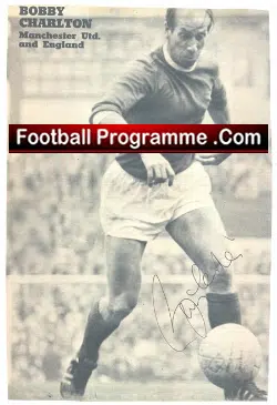 Manchester United Bobby Charlton Signed Old Football Picture - football memorabilia
