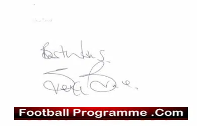 Manchester United Steve Bruce Autographed Card - football programme
