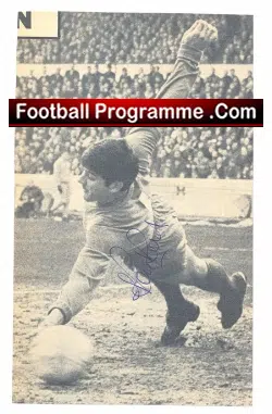 Norwich City Kevin Keelan Signed Picture 1969