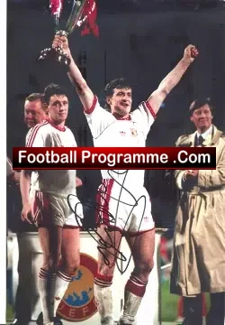 Manchester United Mark Hughes 1991 Final Goodies Special Pack