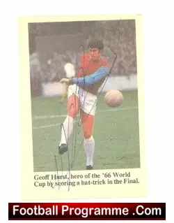 West Ham United Geoff Hurst Signed Picture - Genuine - football memorabilia
