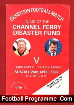 Bobby Moore X1 v Ex Charlton X1 1987 - Channel Ferry Disaster - football programme
