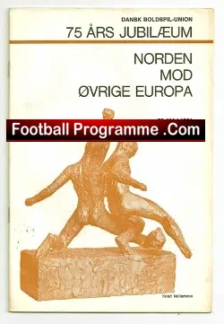 Norway v Europe 1964 – Denis Law + Bobby Charlton