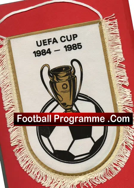 Raba Eto Gyor v Manchester United 1984 – UEFA Cup Pennant