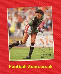 Manchester United Les Sealey Autograph Picture
