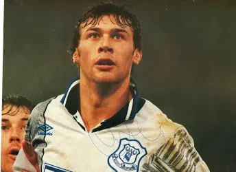 Everton Duncan Ferguson Autograph Signed Picture