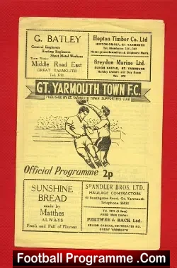 Great Yarmouth v Lowestoft 1971 - Eastern Counties Match - football programme