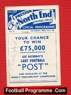 Preston North End v Manchester United 1961 - Signed Autographed - football programme